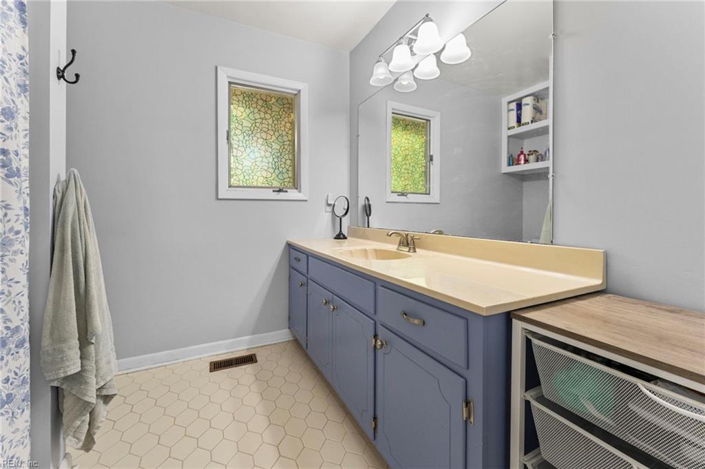 6481 Glenside Court Gloucester VA 23061