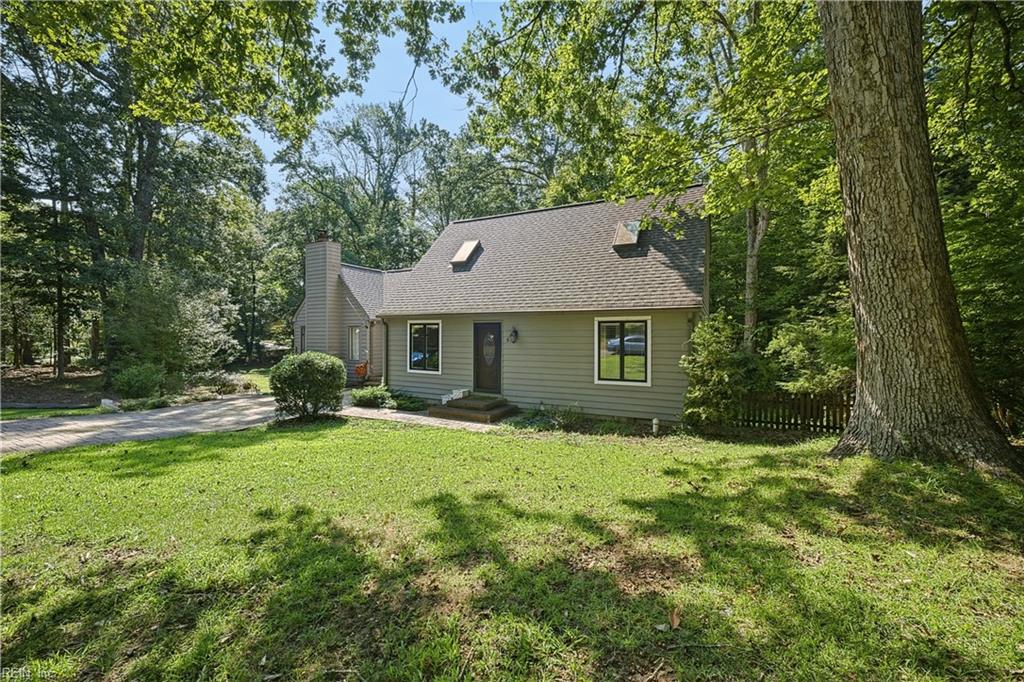 6 Foxcroft Road Williamsburg VA 23188