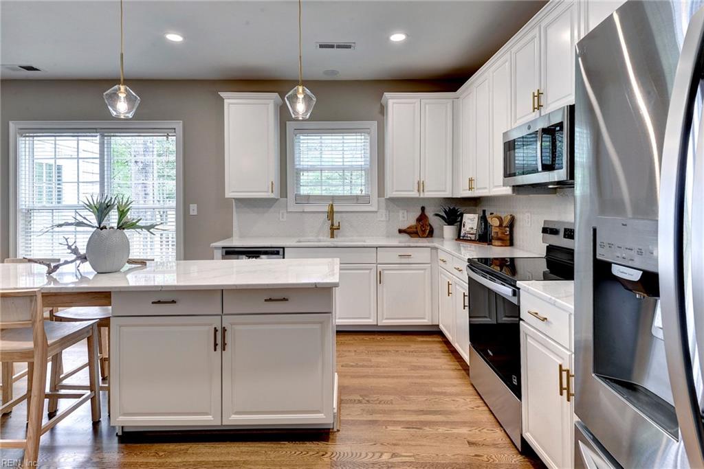 4032 Thorngate Drive Williamsburg VA 23188