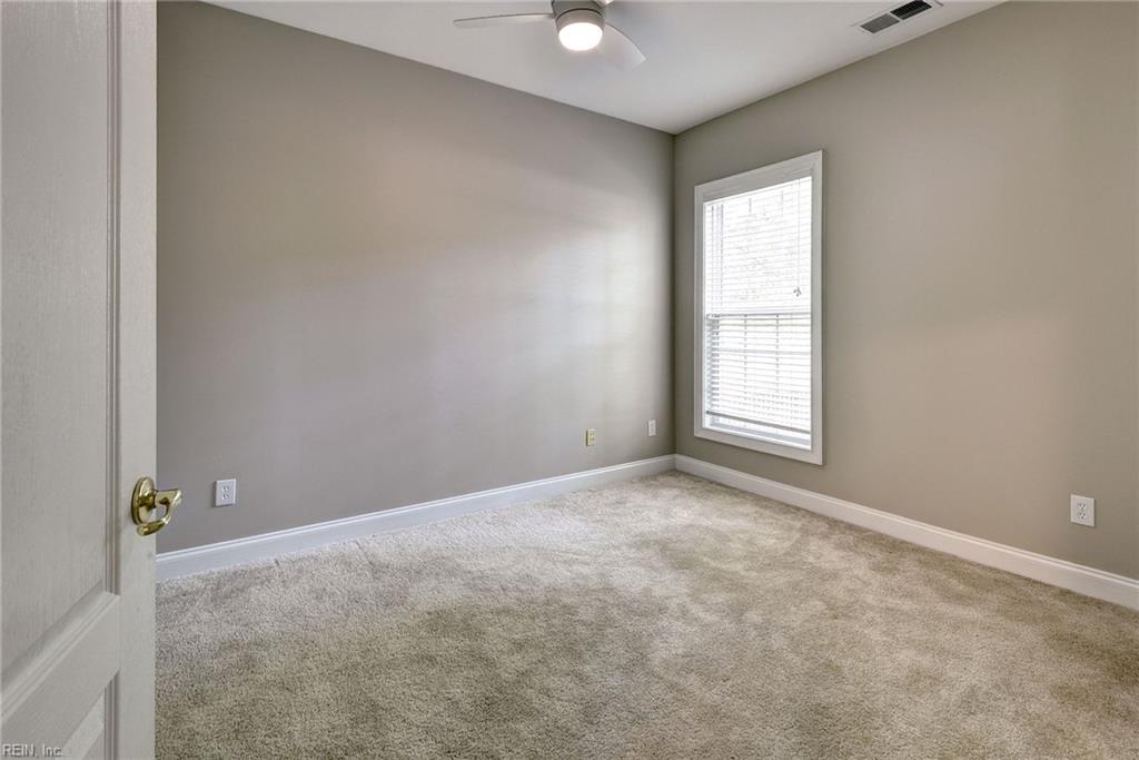 4032 Thorngate Drive Williamsburg VA 23188