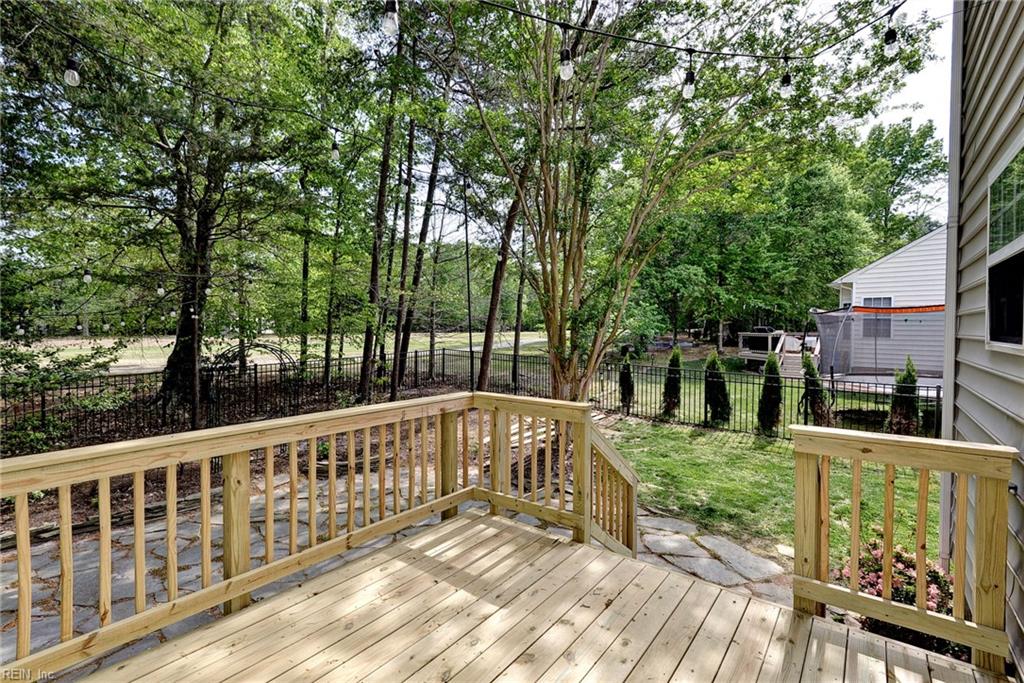 4032 Thorngate Drive Williamsburg VA 23188