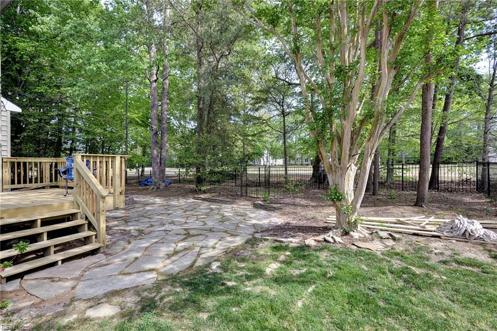 4032 Thorngate Drive Williamsburg VA 23188