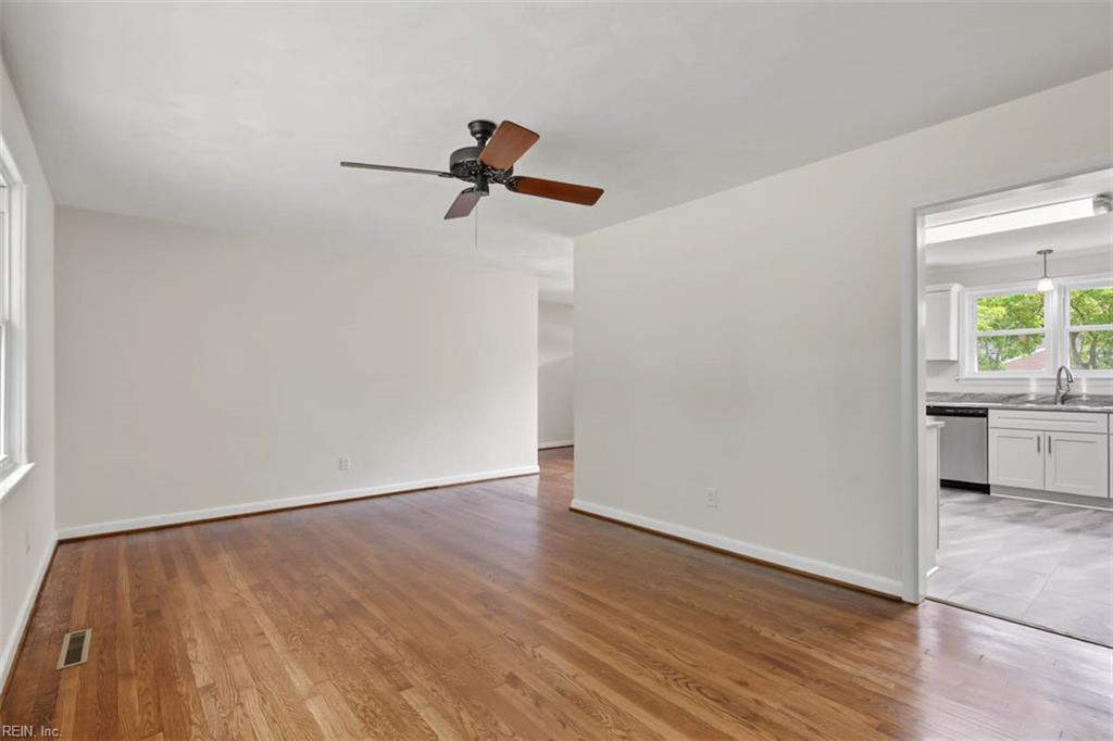 17 Carolyn Drive Newport News VA 23606