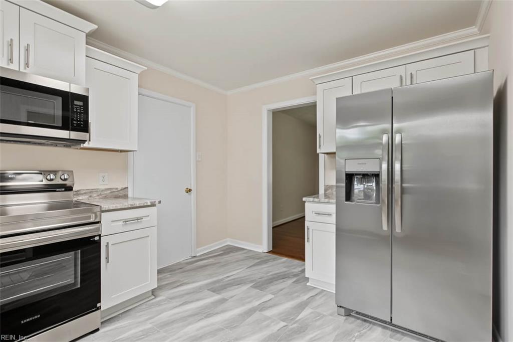17 Carolyn Drive Newport News VA 23606
