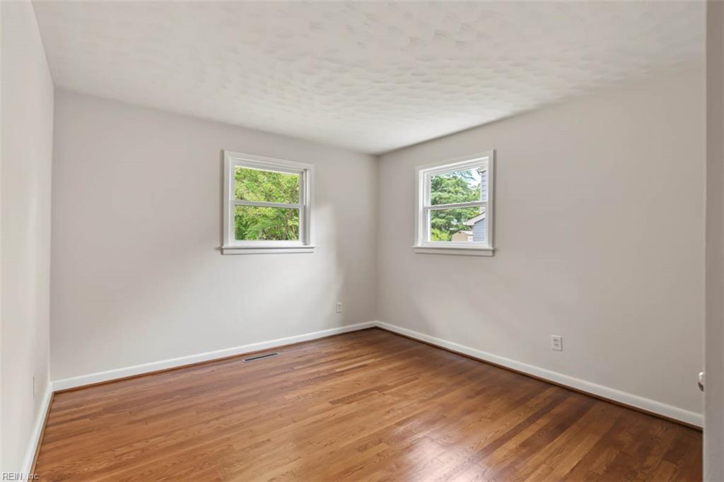 17 Carolyn Drive Newport News VA 23606