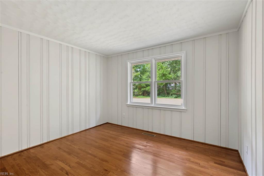 17 Carolyn Drive Newport News VA 23606