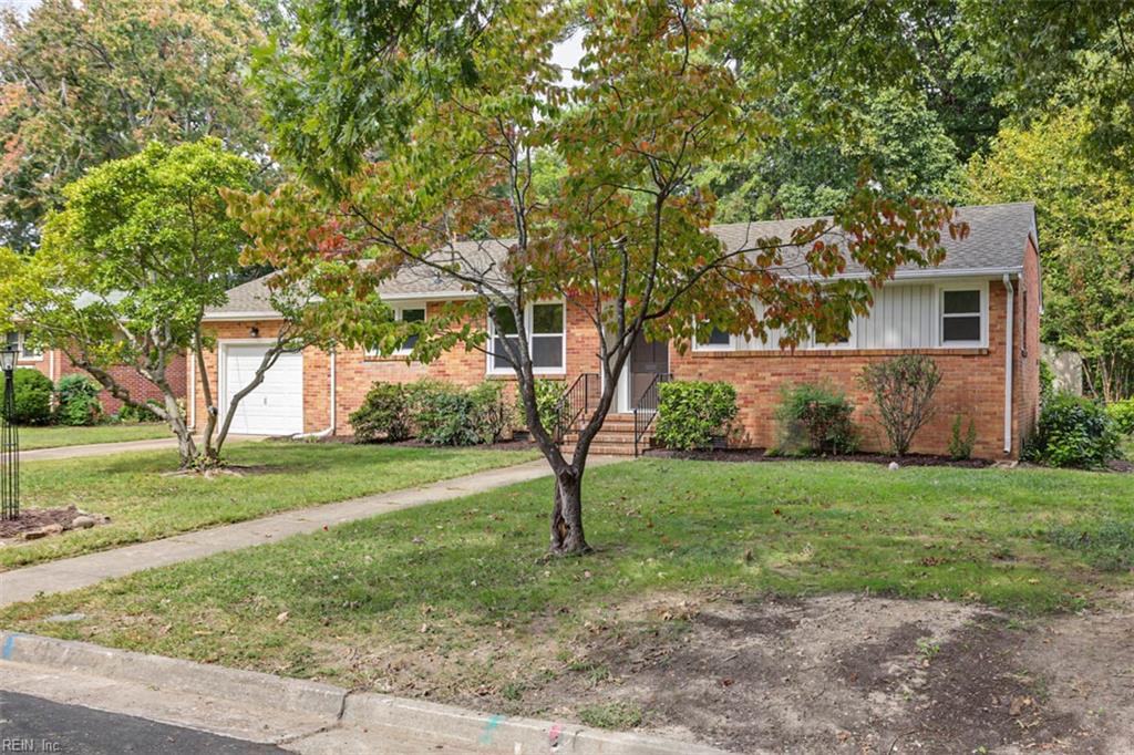 17 Carolyn Drive Newport News VA 23606