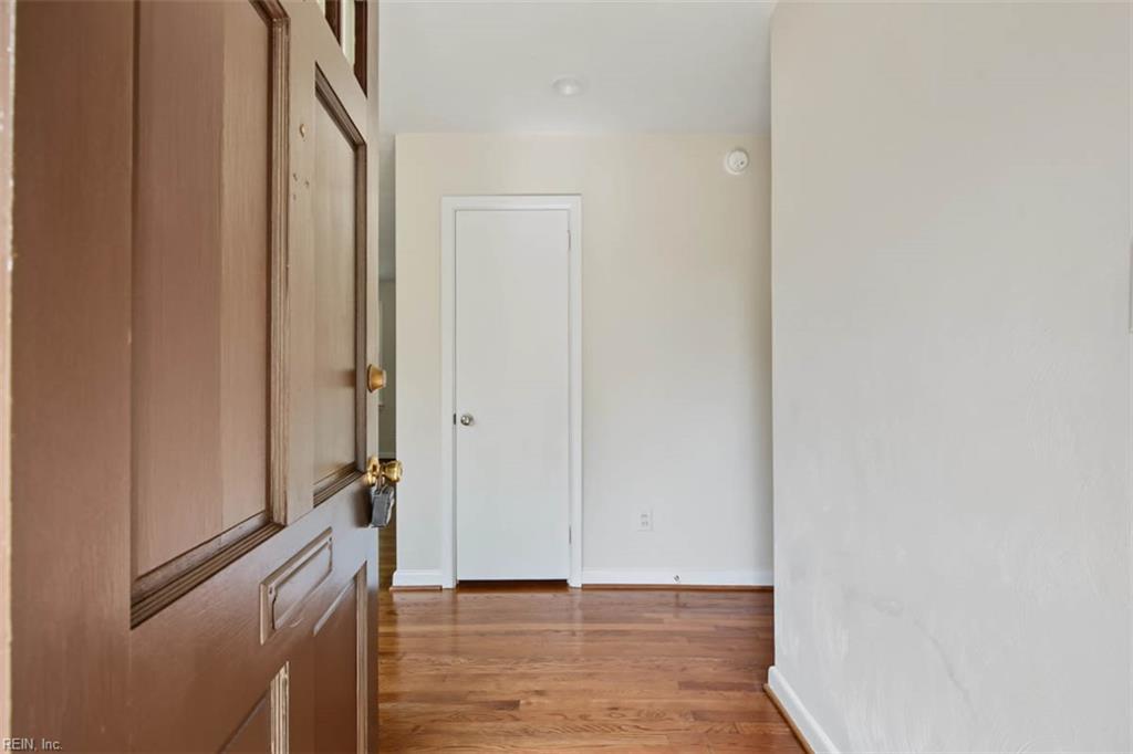 17 Carolyn Drive Newport News VA 23606