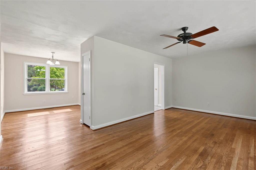 17 Carolyn Drive Newport News VA 23606