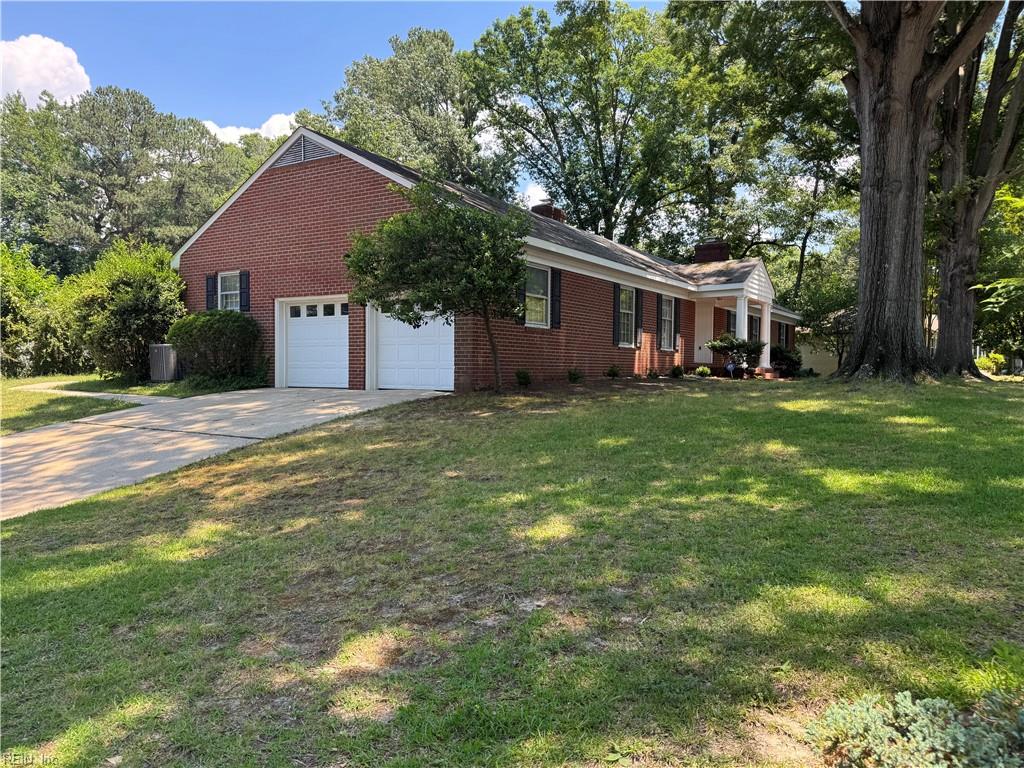 12 Beverly Hills Drive Newport News VA 23606