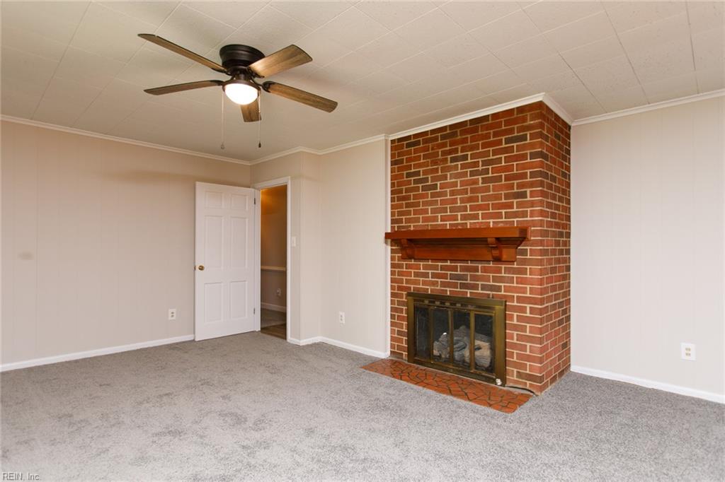 12 Beverly Hills Drive Newport News VA 23606