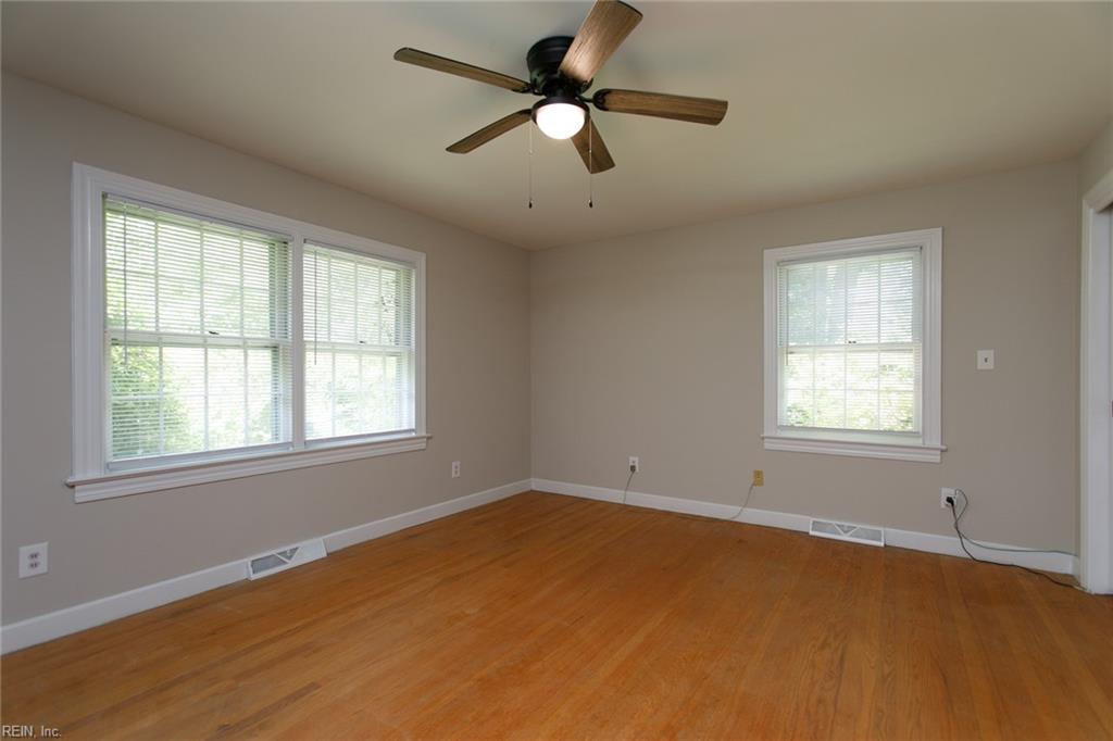 12 Beverly Hills Drive Newport News VA 23606