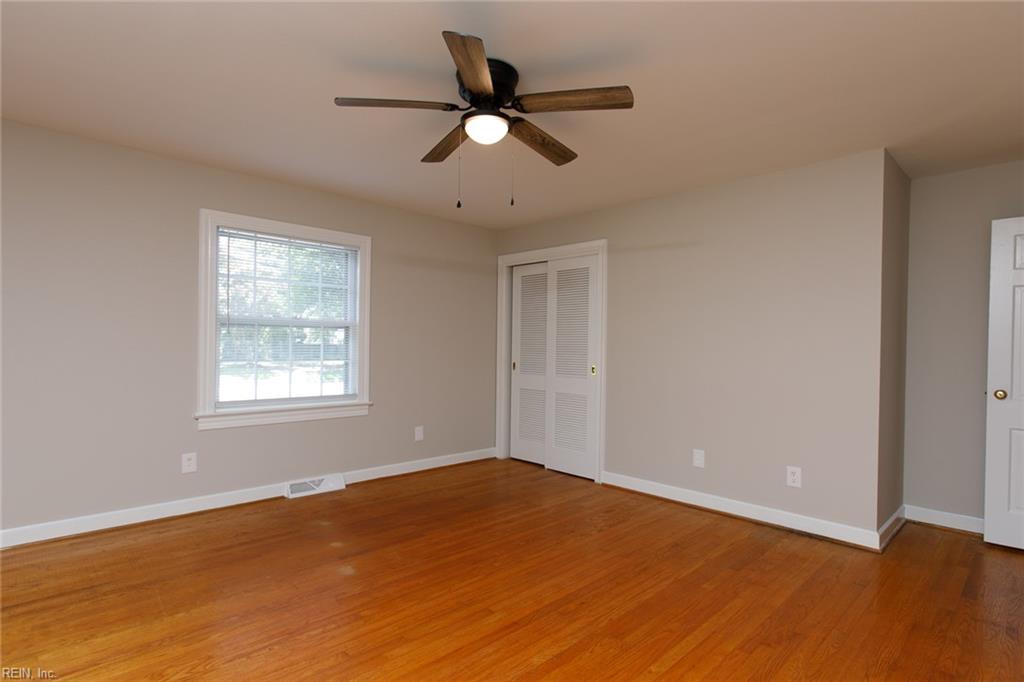 12 Beverly Hills Drive Newport News VA 23606