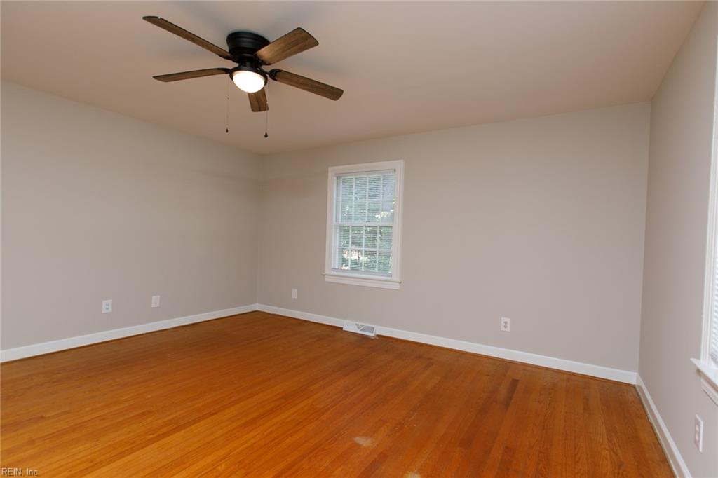 12 Beverly Hills Drive Newport News VA 23606
