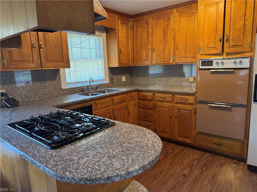 12 Beverly Hills Drive Newport News VA 23606