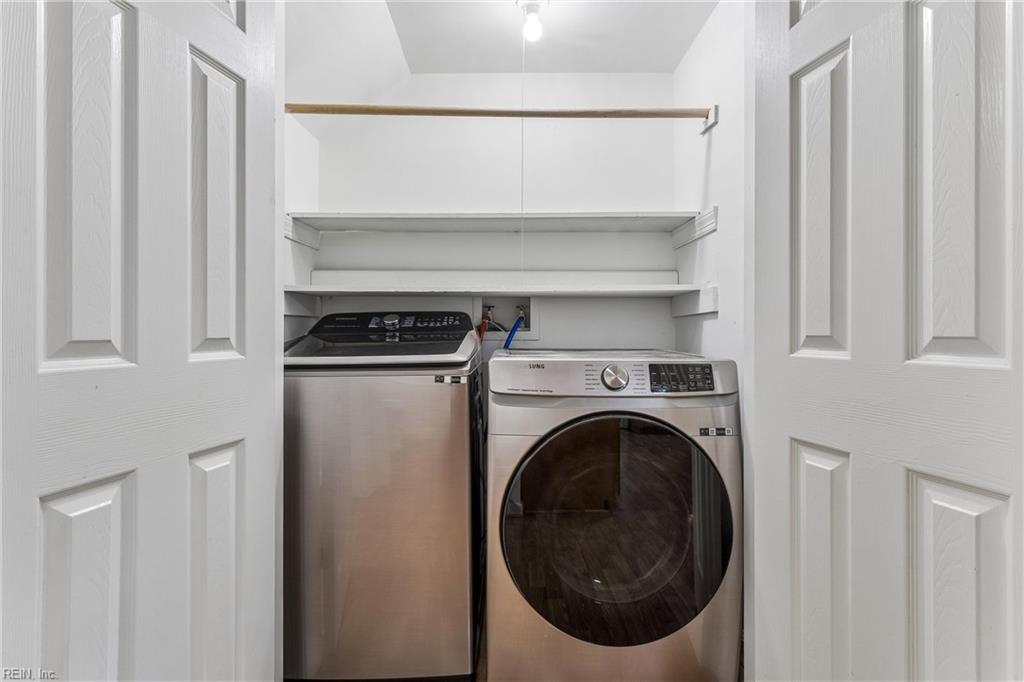 112 Breezy Point Drive Yorktown VA 23692