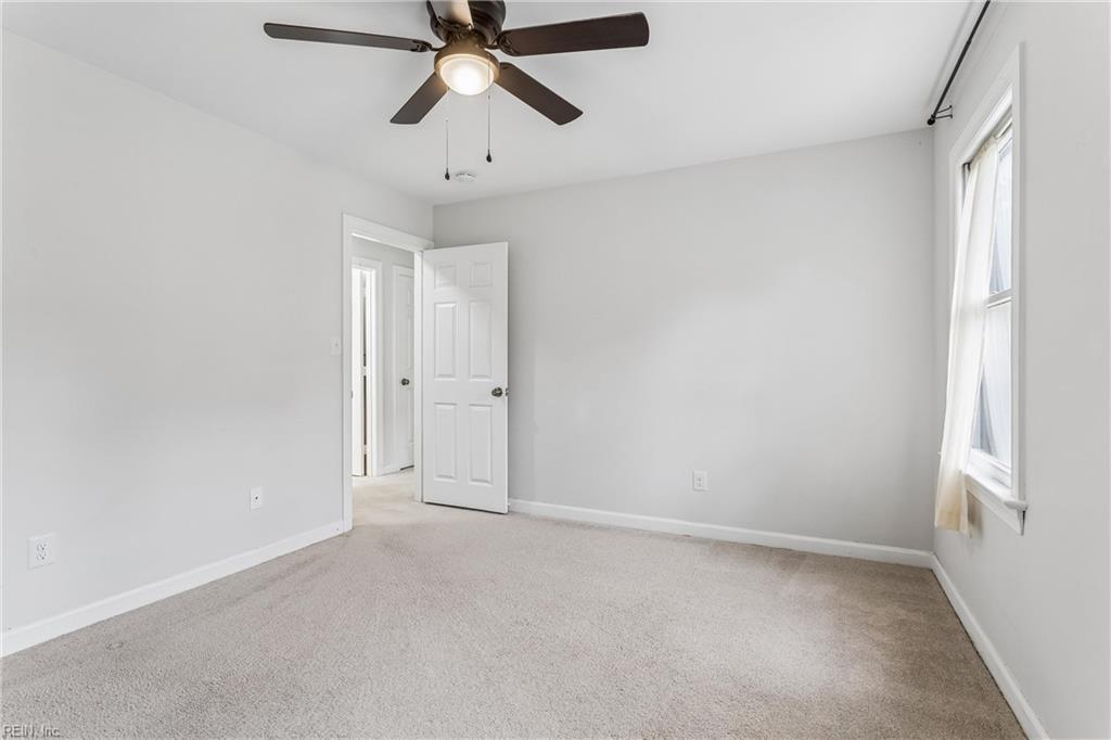 112 Breezy Point Drive Yorktown VA 23692