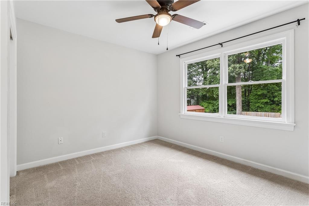 112 Breezy Point Drive Yorktown VA 23692
