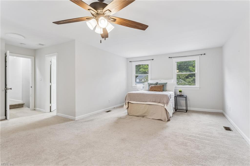 112 Breezy Point Drive Yorktown VA 23692