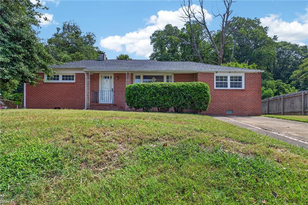 18 Bethel Road Newport News VA 23608