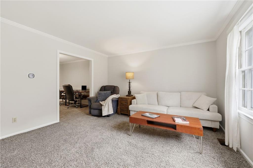 105 Huxley Place Newport News VA 23606