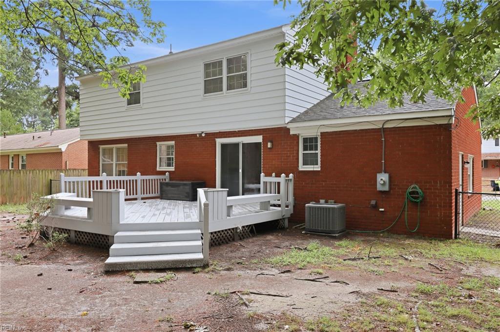 105 Huxley Place Newport News VA 23606
