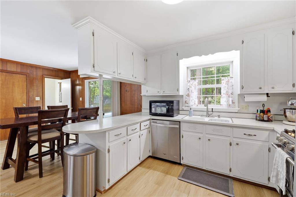 105 Huxley Place Newport News VA 23606