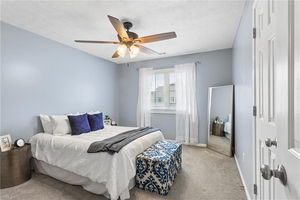 962 Heathland Drive Newport News VA 23602