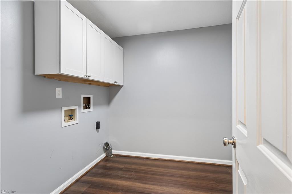 962 Heathland Drive Newport News VA 23602
