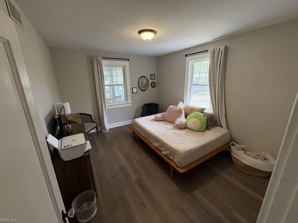 233 Pine Avenue Newport News VA 23607