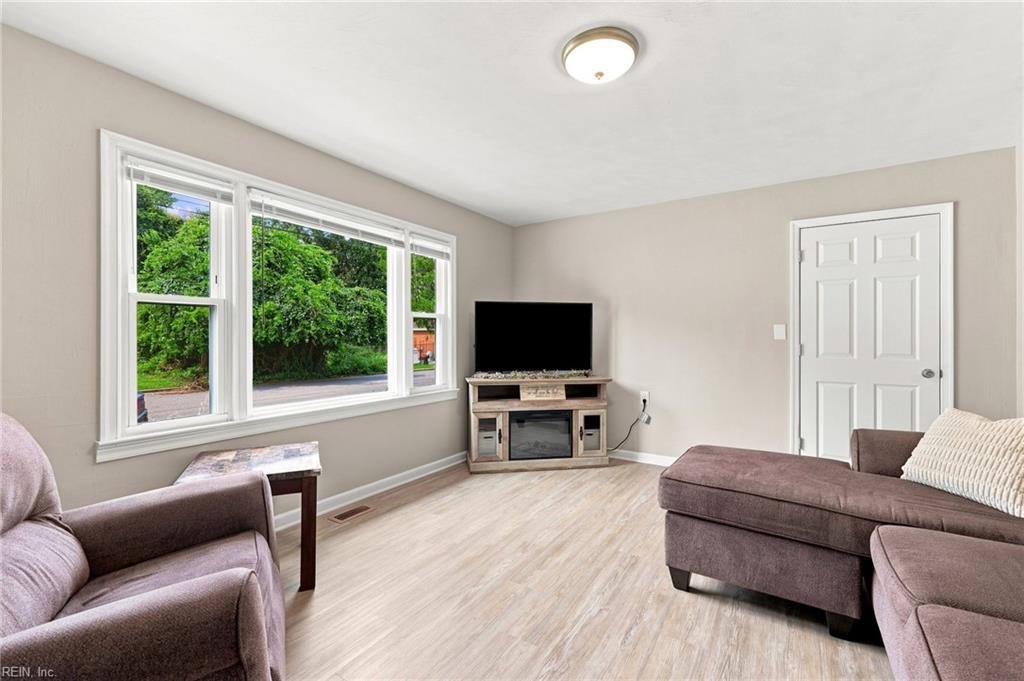 308 North Avenue Newport News VA 23601