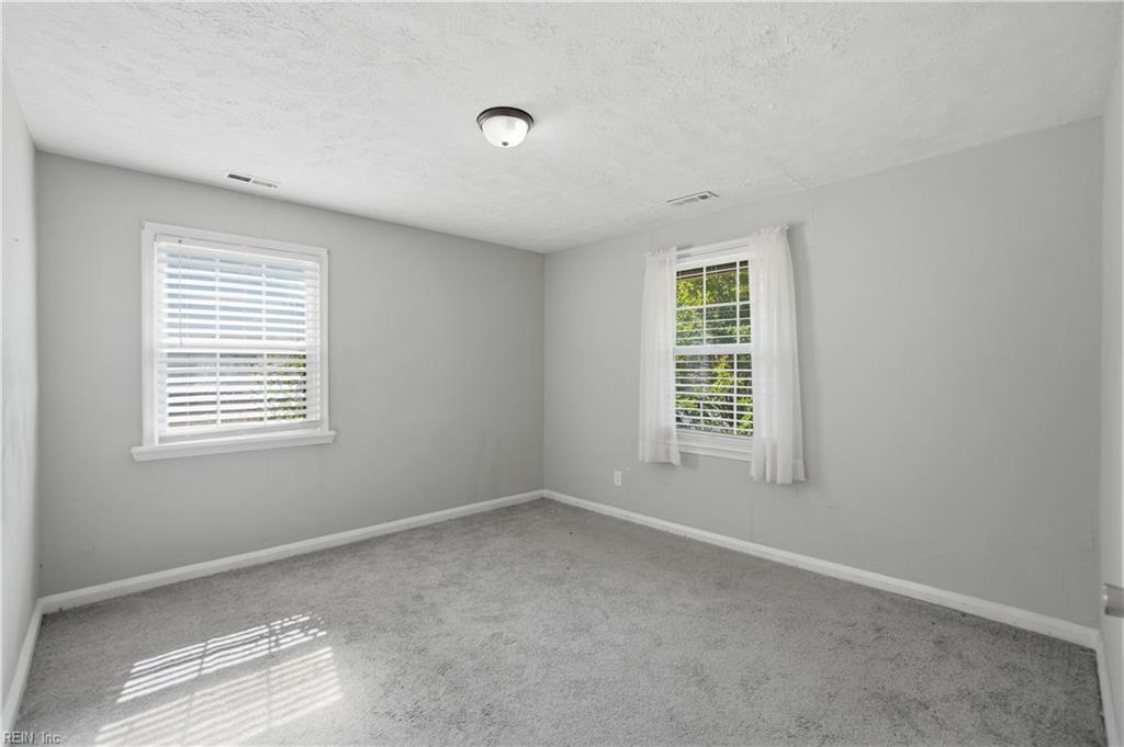 103 Woodhaven Road Newport News VA 23608