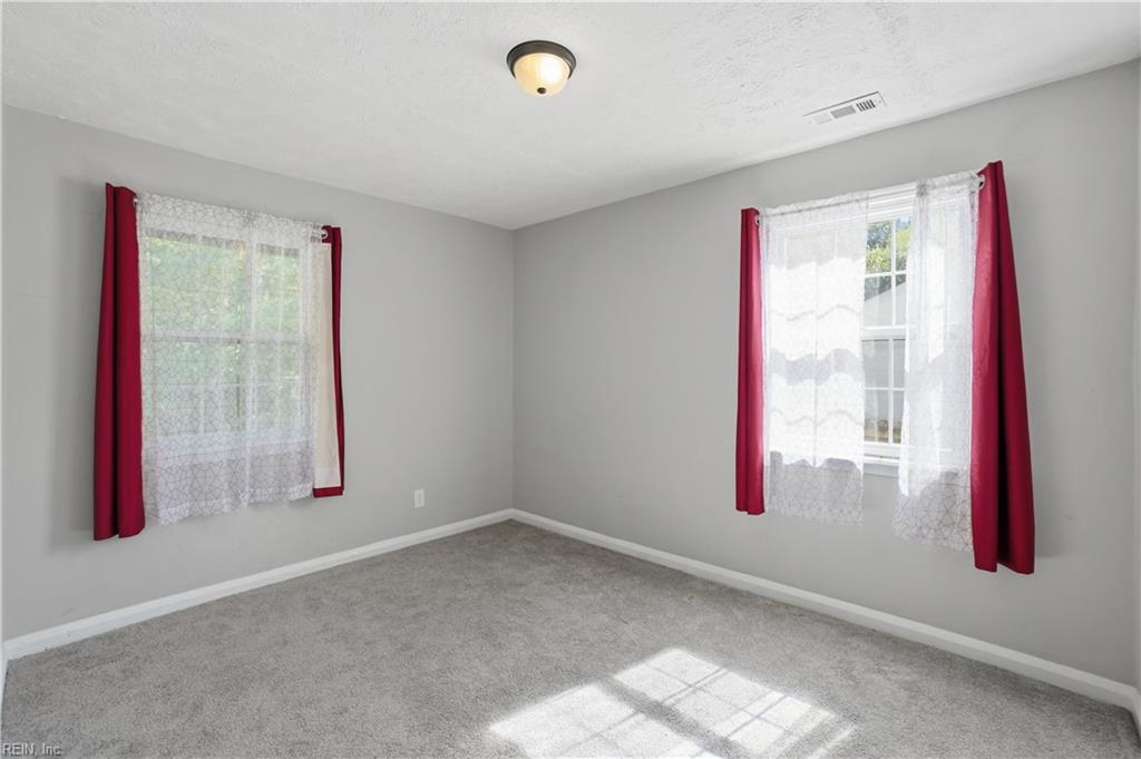 103 Woodhaven Road Newport News VA 23608