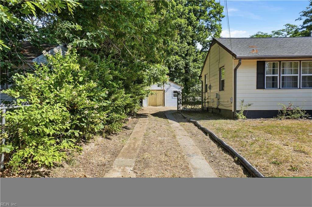 103 Woodhaven Road Newport News VA 23608