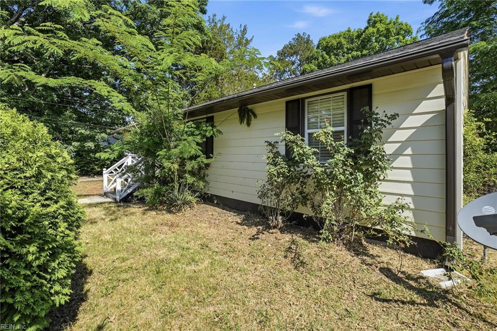103 Woodhaven Road Newport News VA 23608