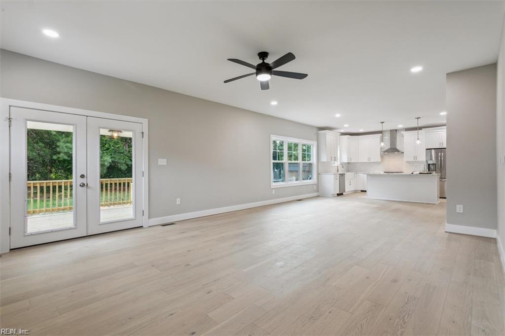 16 Madison Lane S Newport News VA 23606