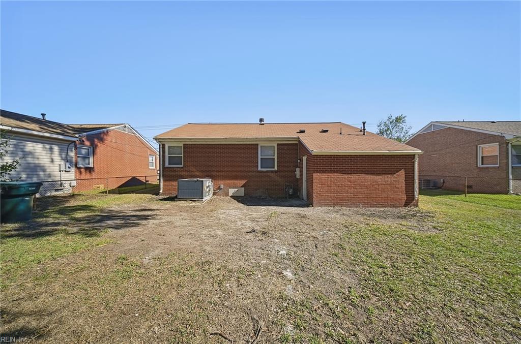 5305 Chestnut Avenue Newport News VA 23605