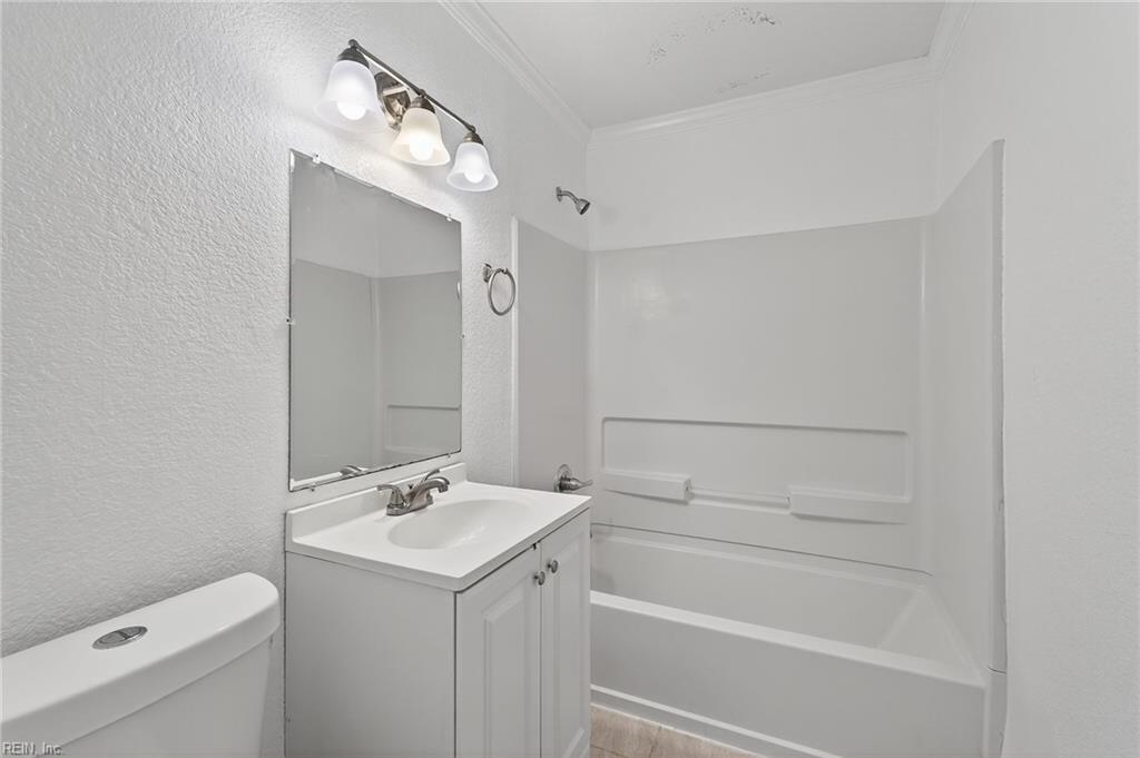 633 Brewer Street Newport News VA 23605