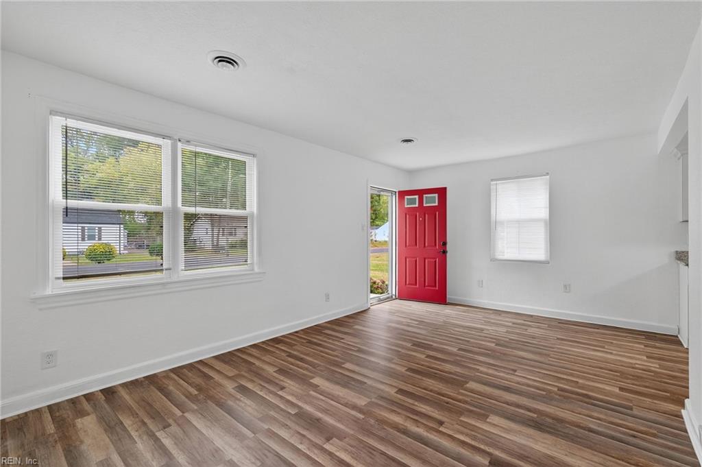 633 Brewer Street Newport News VA 23605