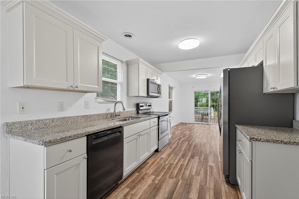 633 Brewer Street Newport News VA 23605