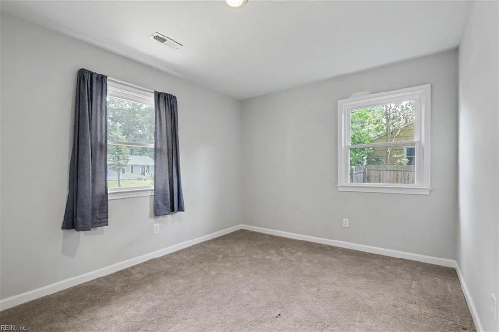 207 Robinson Drive Newport News VA 23601