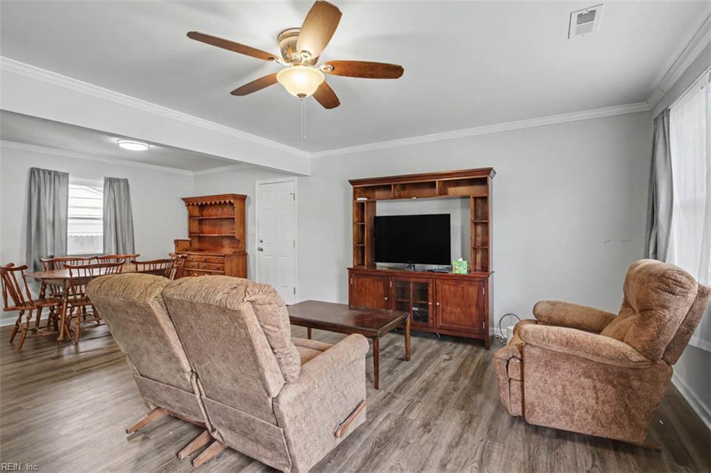 207 Robinson Drive Newport News VA 23601