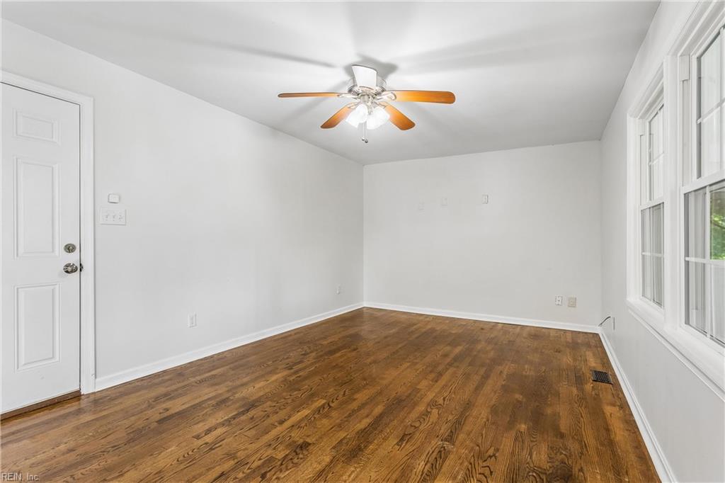 975 Lacon Drive Newport News VA 23608