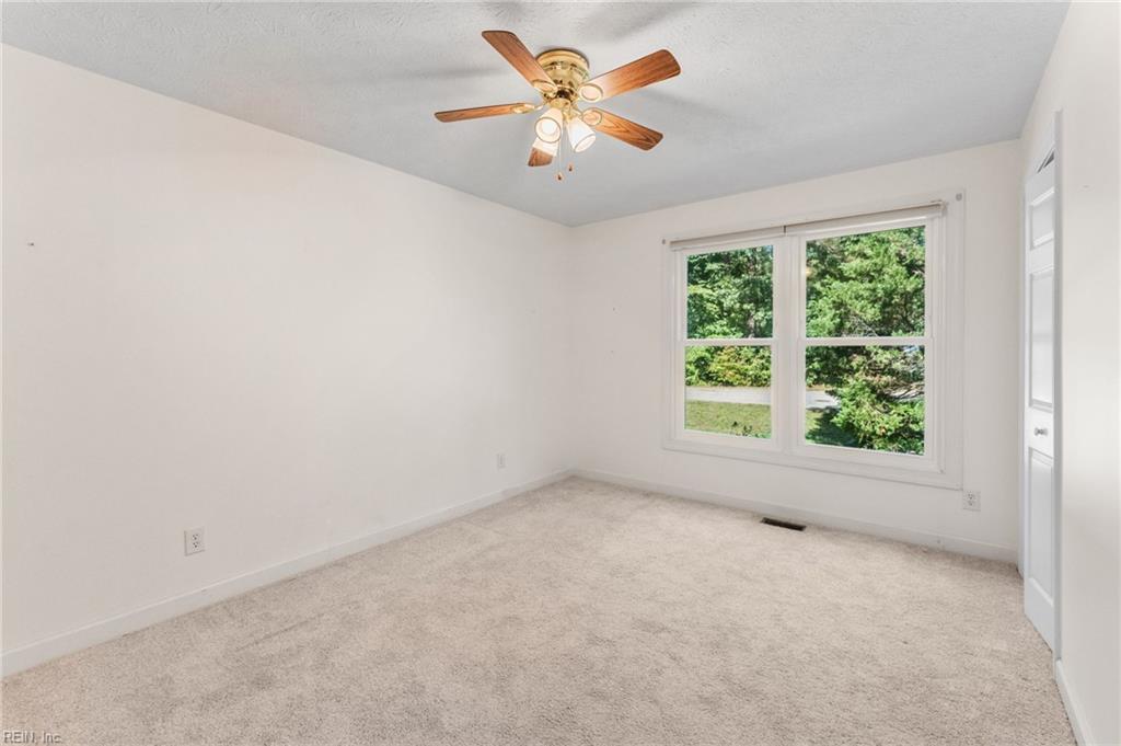 6514 Wyncote Avenue Gloucester VA 23061