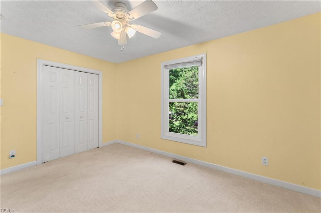 6514 Wyncote Avenue Gloucester VA 23061