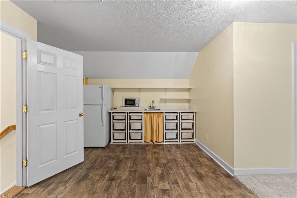 6514 Wyncote Avenue Gloucester VA 23061
