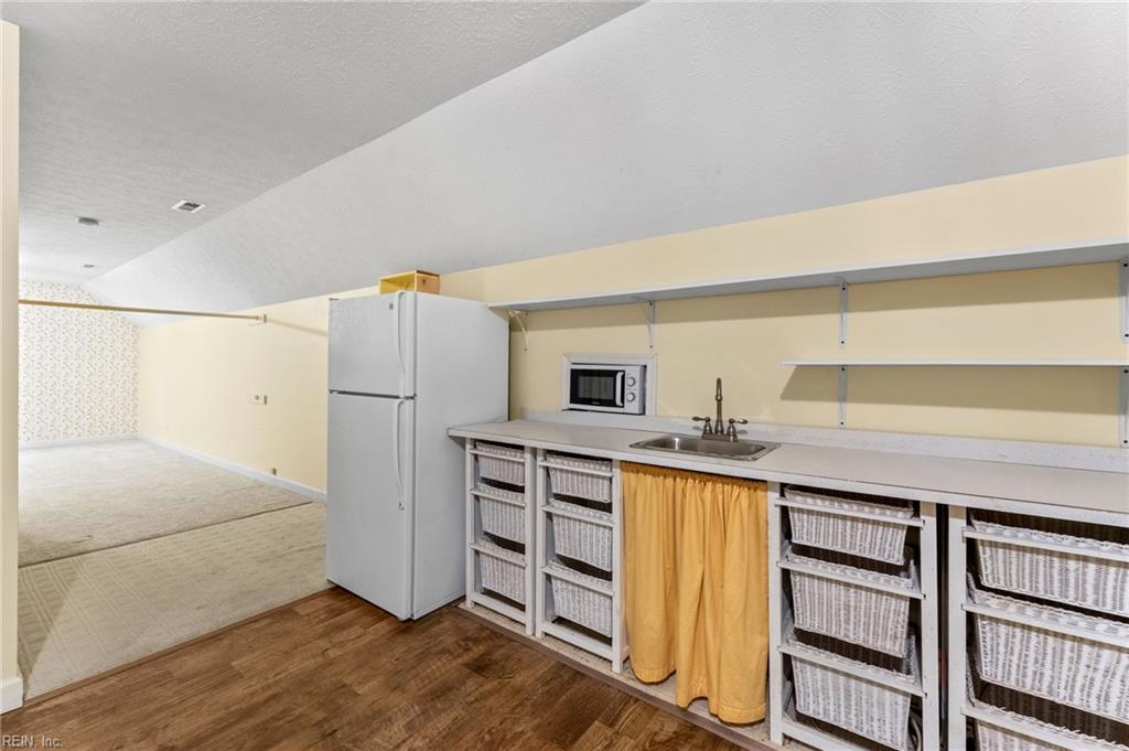 6514 Wyncote Avenue Gloucester VA 23061