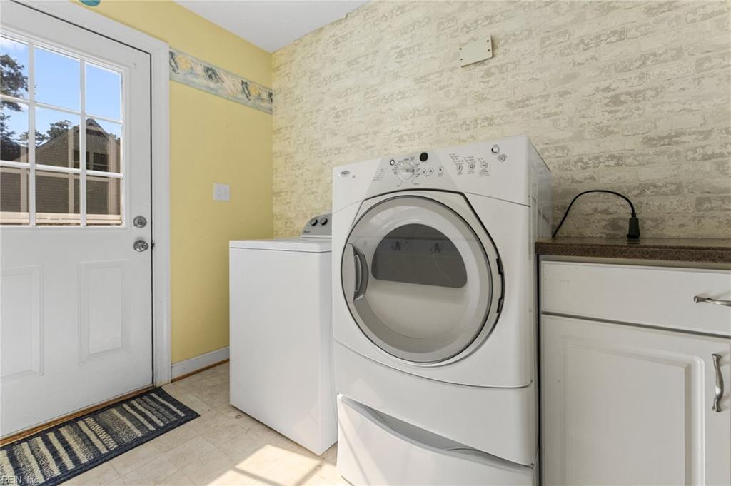 6514 Wyncote Avenue Gloucester VA 23061