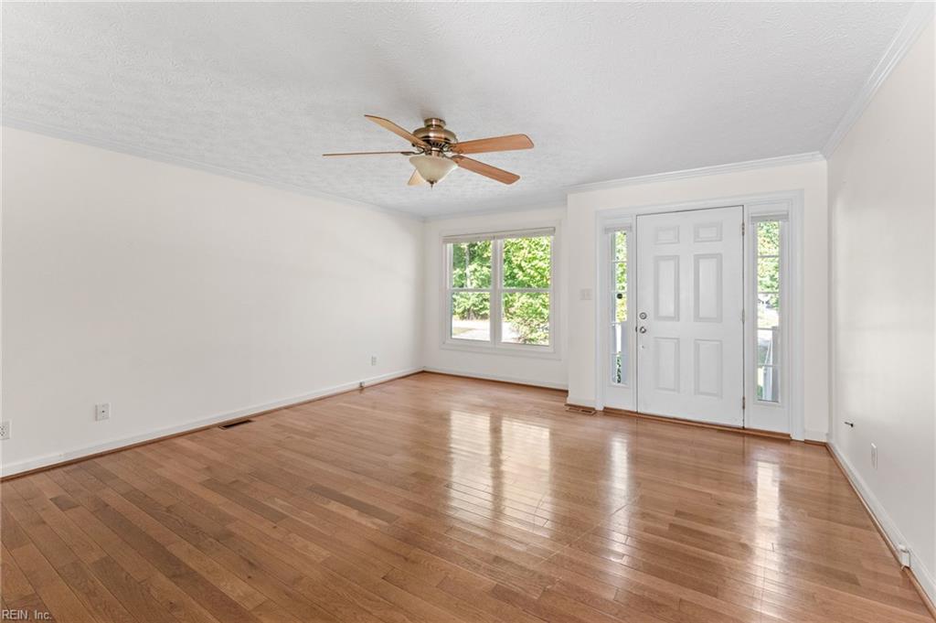 6514 Wyncote Avenue Gloucester VA 23061