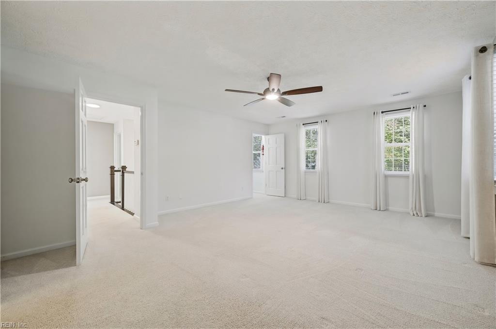 602 Lake Dale Way Yorktown VA 23693